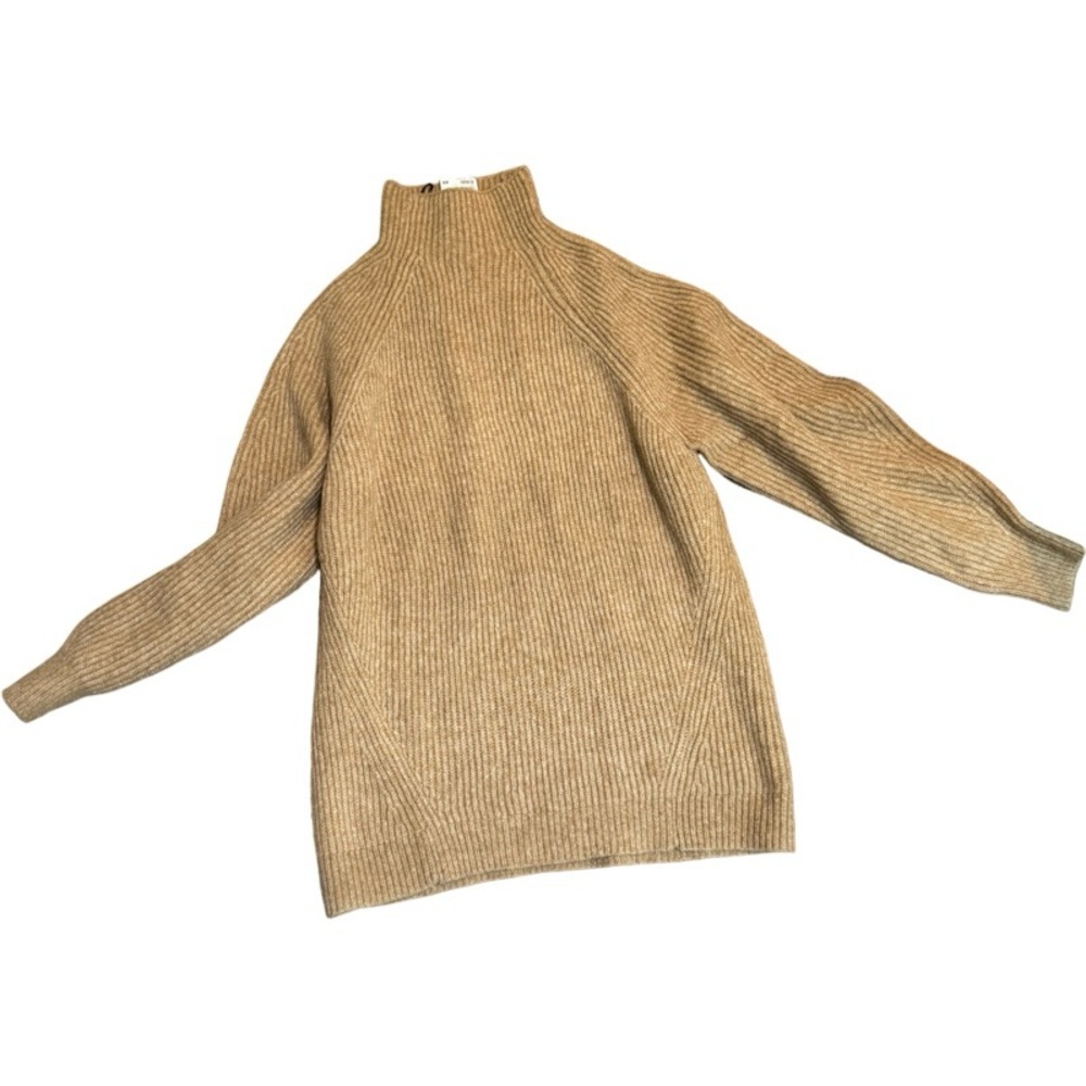 H&M Tan Turtleneck Sweater